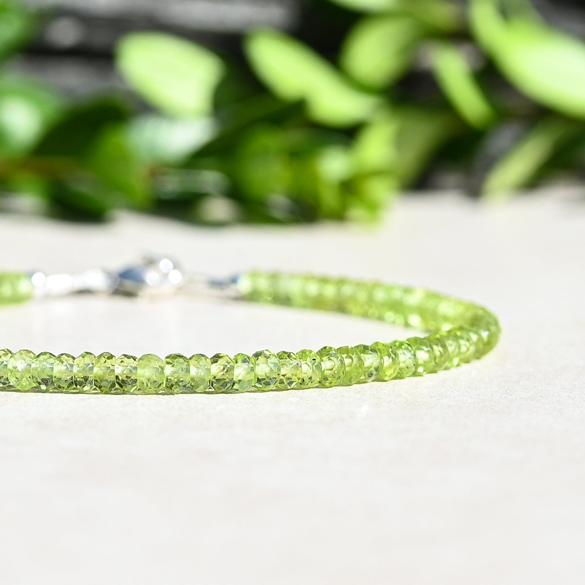 August Birthstone Beaded Bracelet - Peridot