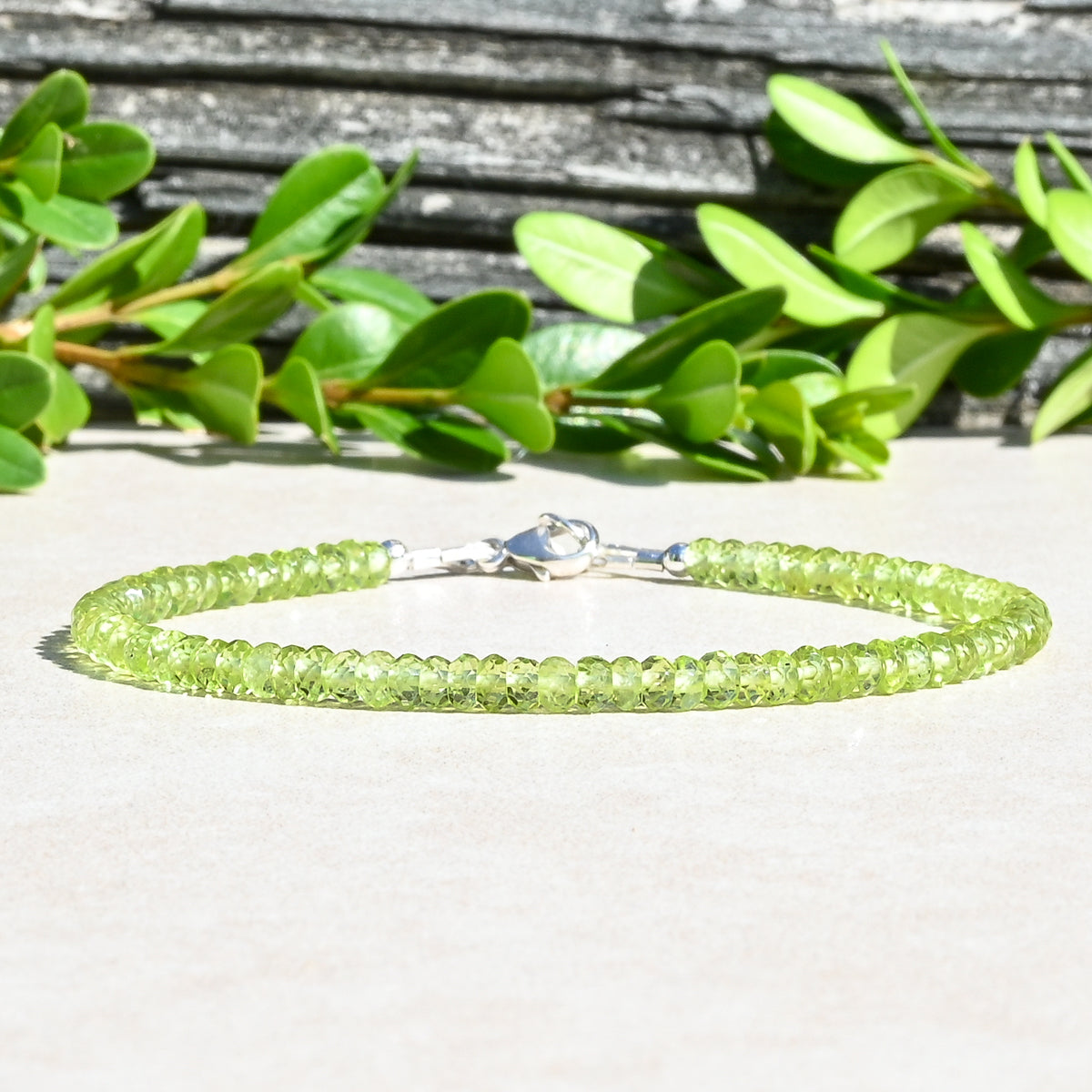 August Birthstone Beaded Bracelet - Peridot