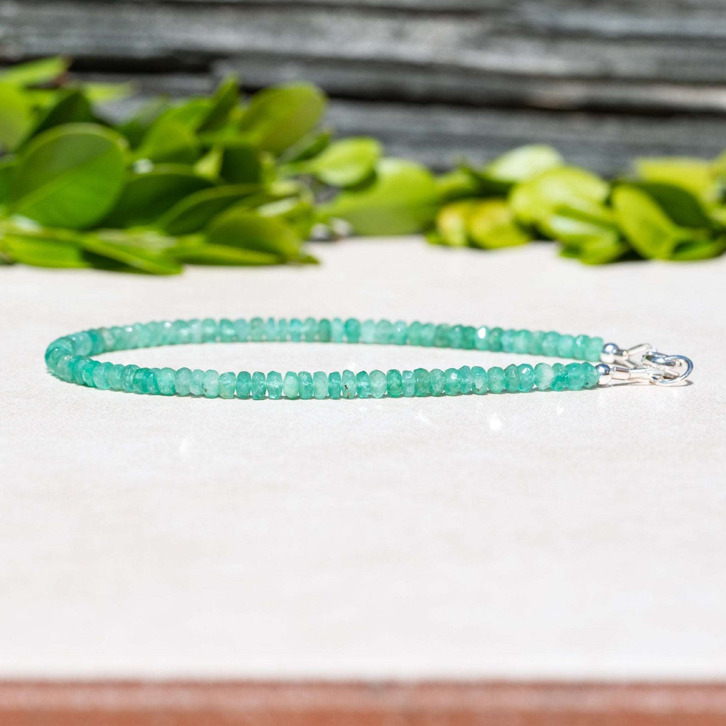 Women's Natural Green Emerald Beaded Gemstone Bracelet, May Birthstone