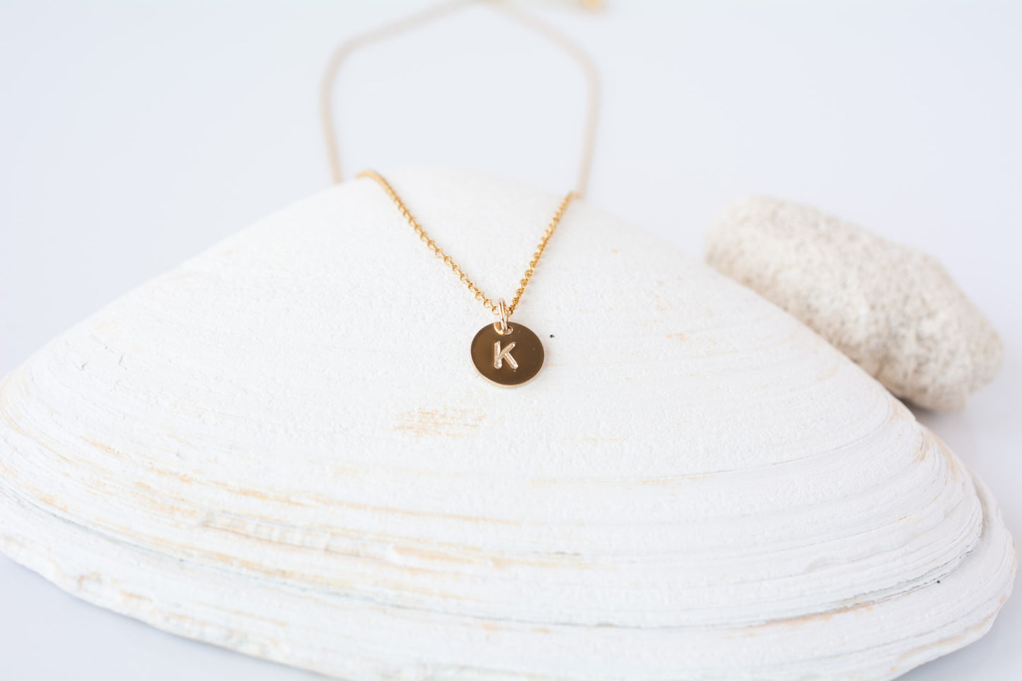 Personalized Gold Initials Pendant Necklace