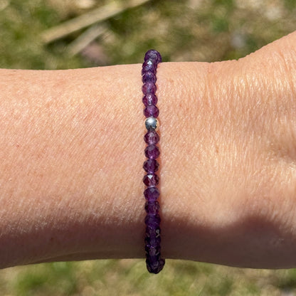 Gemstone Stretch Bracelet made with Amethyst