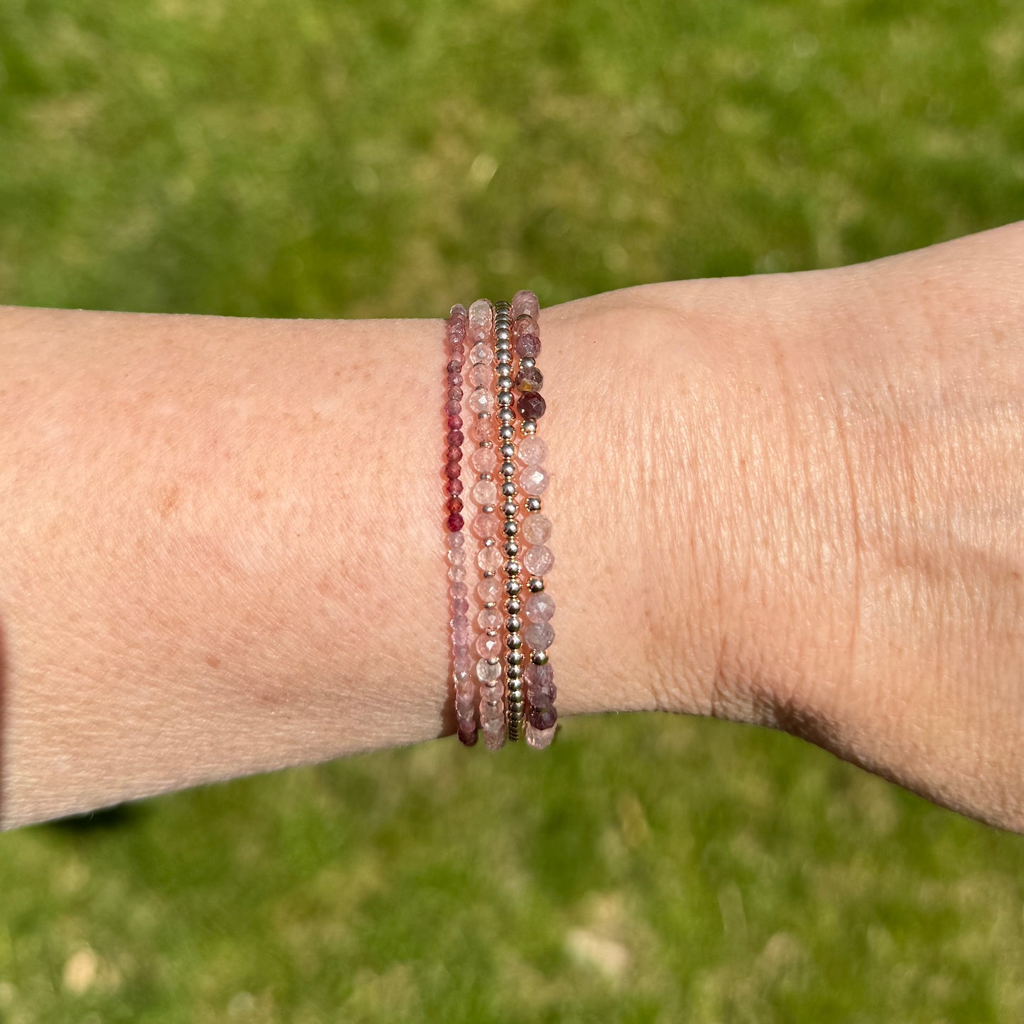 Natural Strawberry Quartz and Rose Gold Women's Gemstone Bracelet