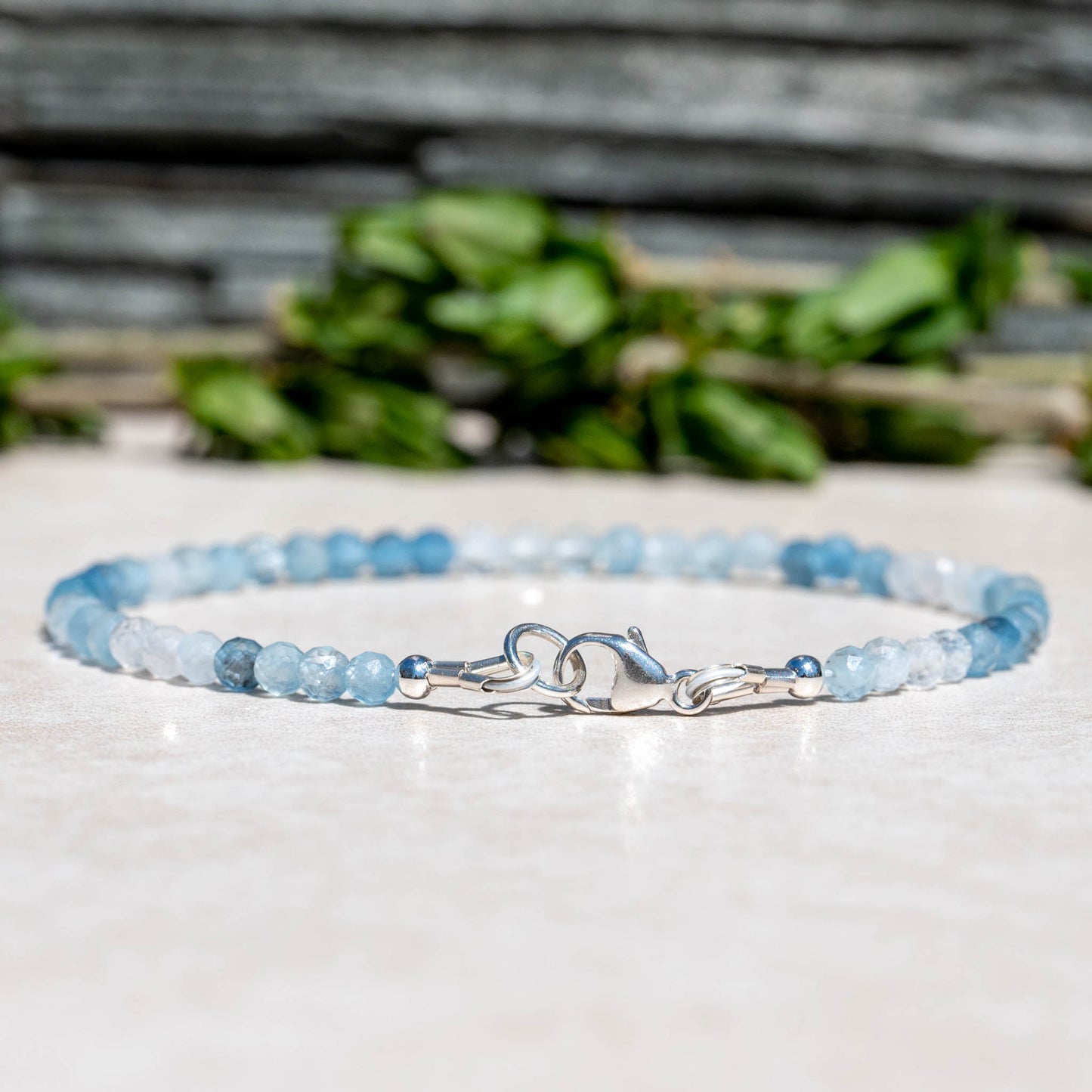 Natural Ombre Aquamarine Women's Gemstone Beaded Bracelet