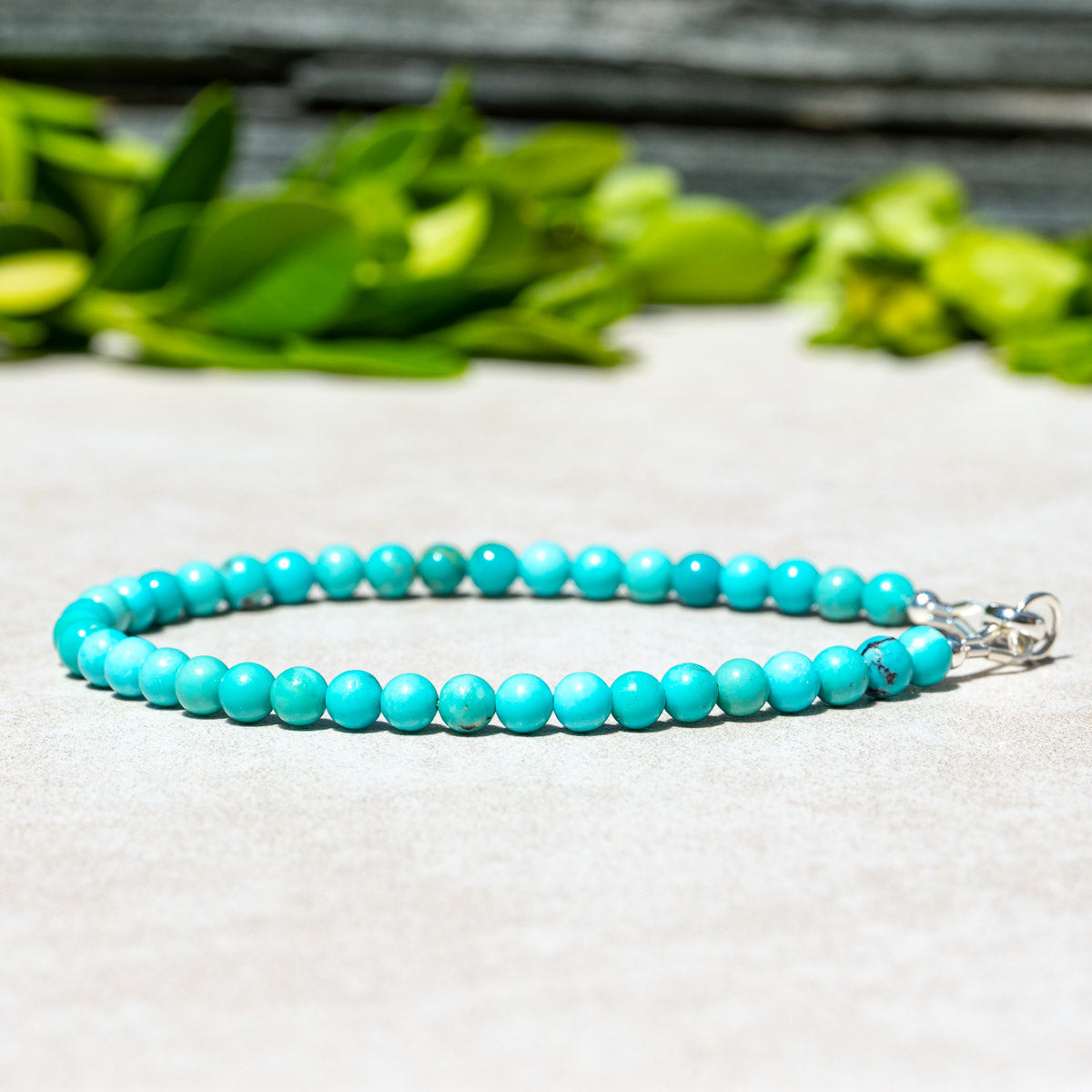 Kingman Turquoise Beaded Bracelet