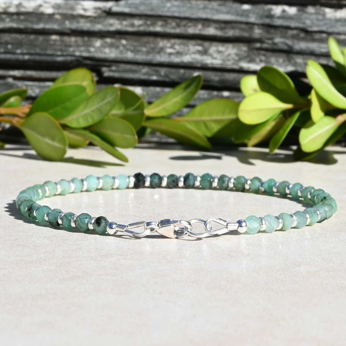 Emerald Shaded Beaded Birthstone Bracelet For May