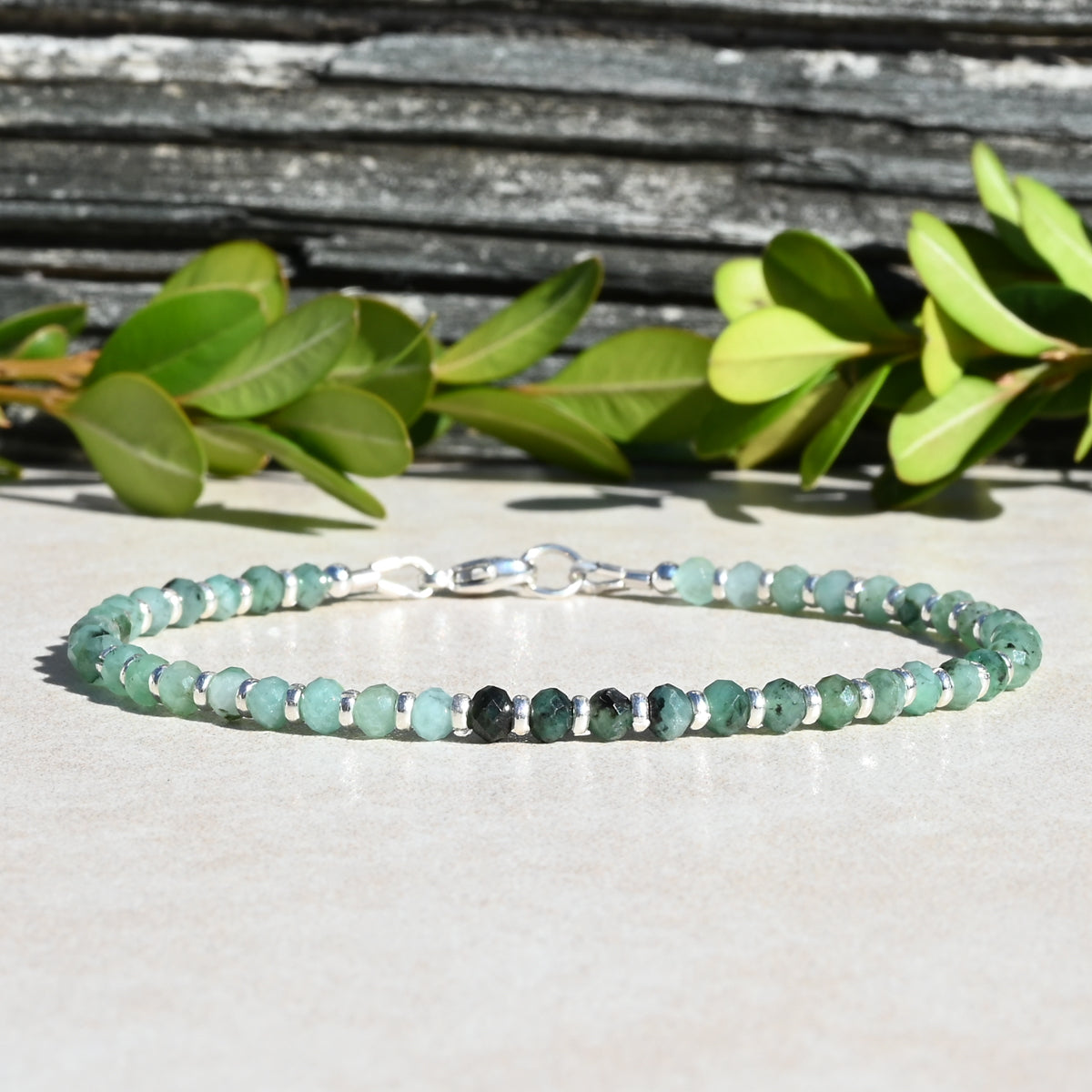 Emerald Shaded Beaded Birthstone Bracelet For May