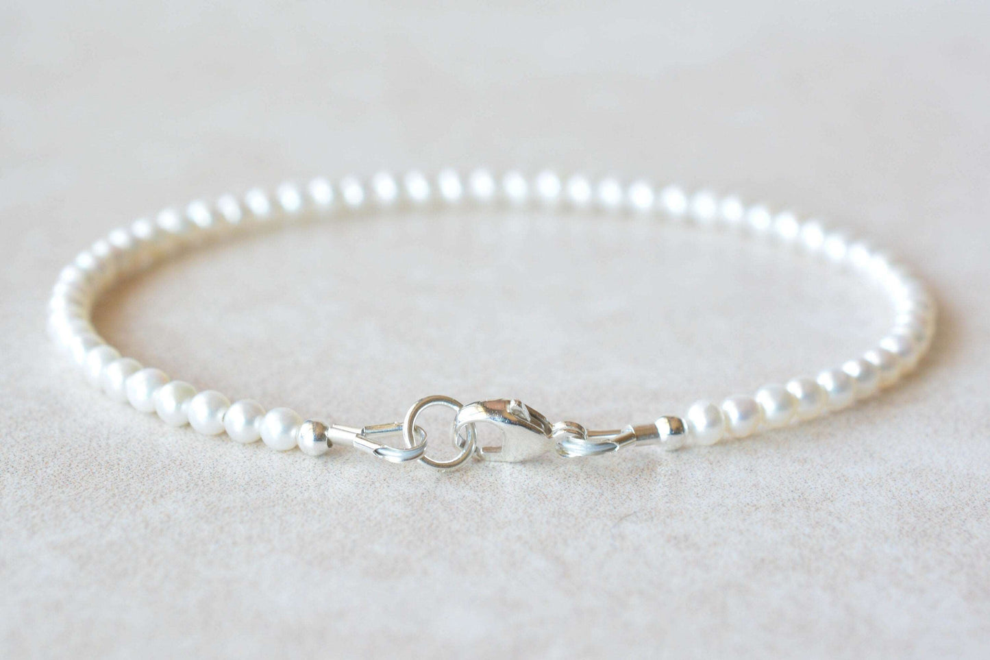 Stunning Freshwater Pearl Bracelet with Silver or Gold Clasp