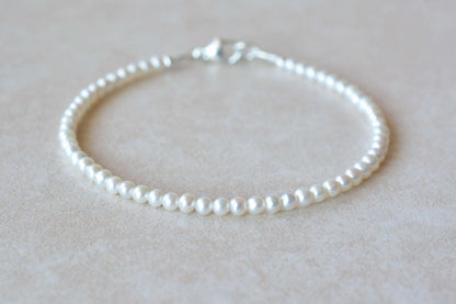 Stunning Freshwater Pearl Bracelet with Silver or Gold Clasp