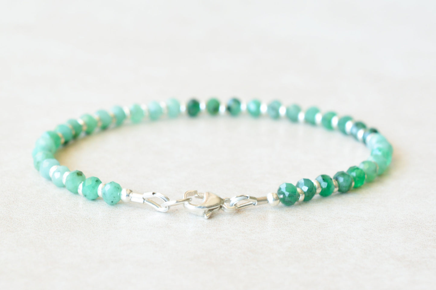 Emerald Shaded Beaded Birthstone Bracelet For May